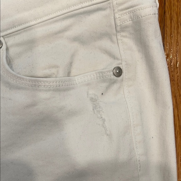 White Straight-Leg Cropped Size 12 Distressed Denim Jeans - Picture 3 of 10